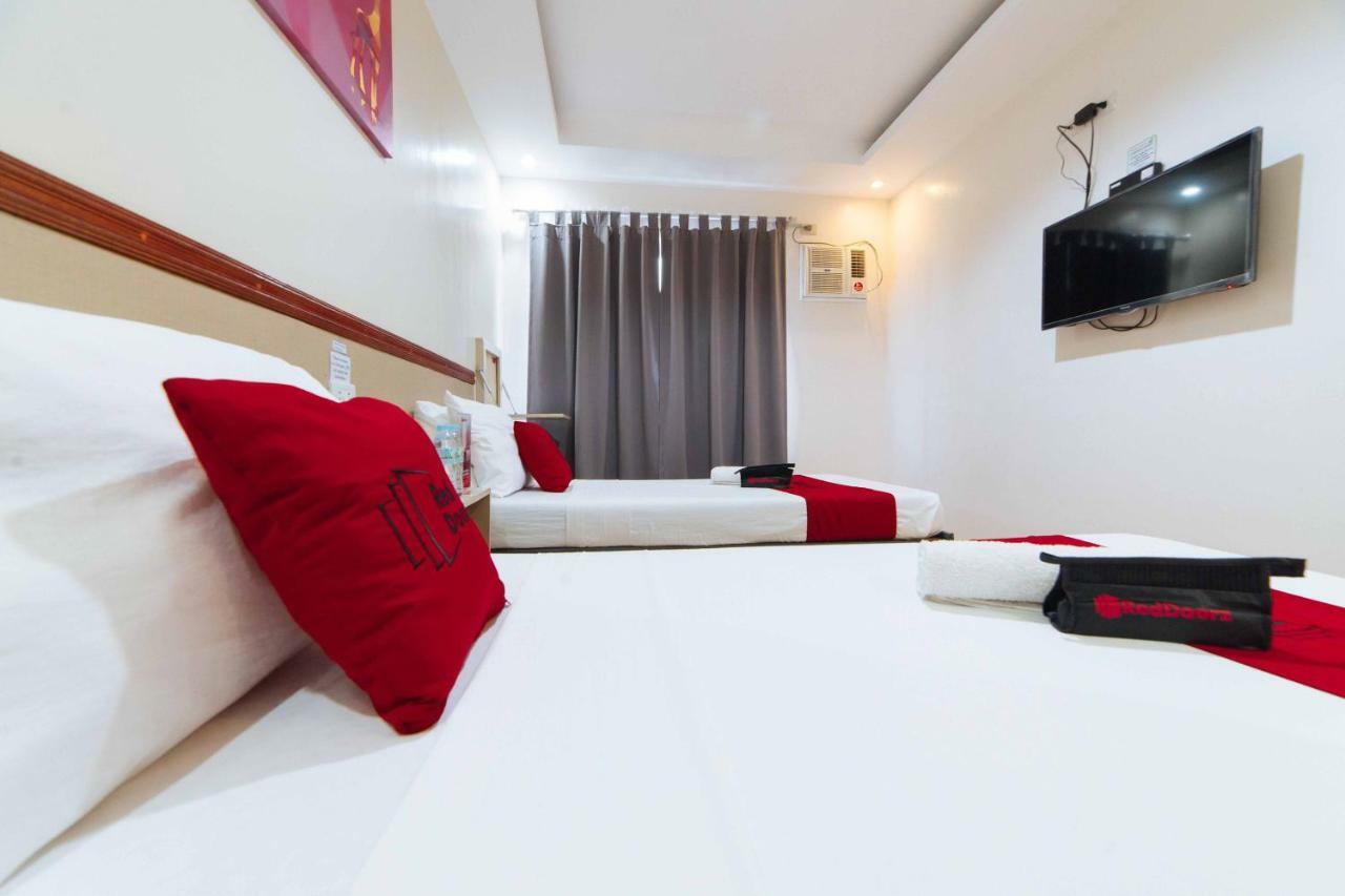 Reddoorz Plus Near Sm Lanang Davao Exterior foto